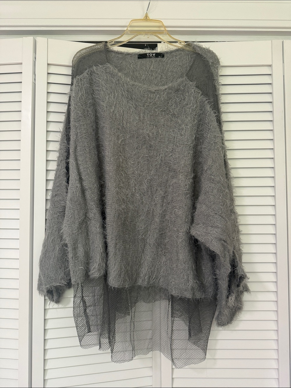 TOV Los Angeles Women's Gray Fuzzy Mesh Knit Sweater